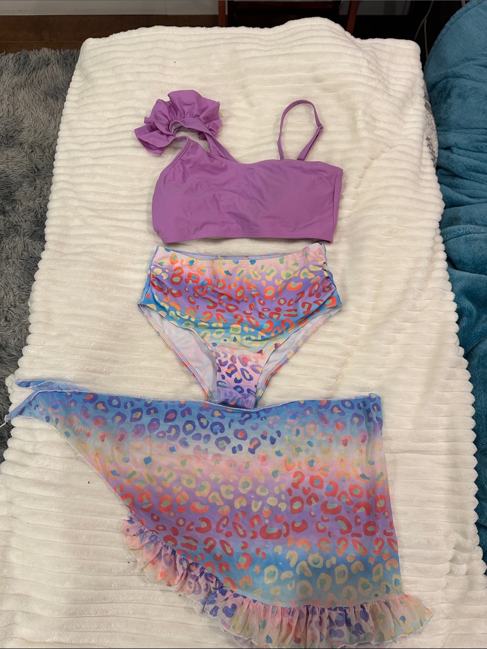 Lilac One-Shoulder Bikini Set with Rainbow Leopard Print Wrap Skirt